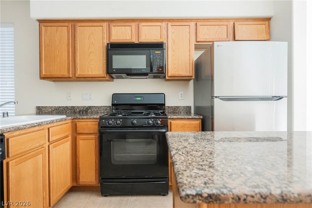 9525 Michelle Falls, Las Vegas, NV 89149