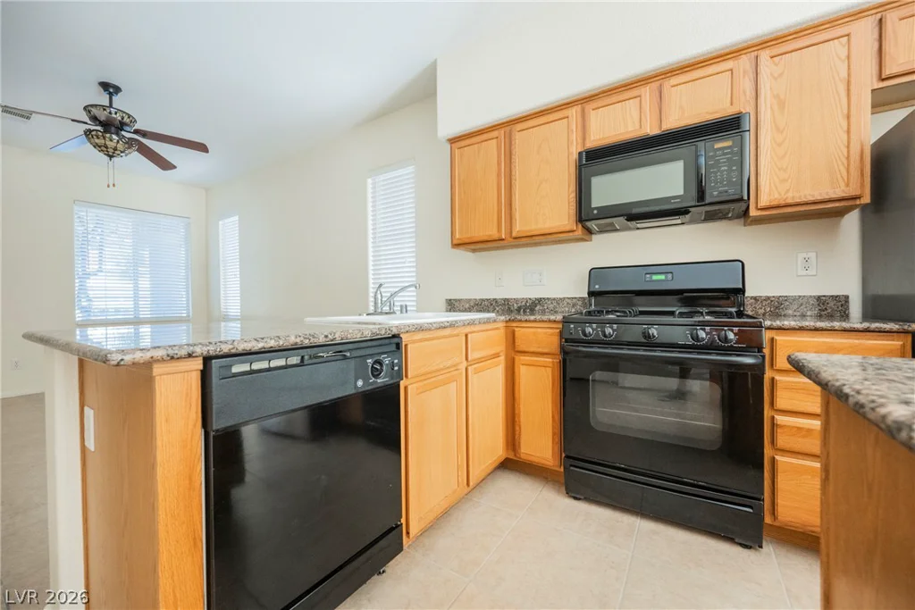 9525 Michelle Falls, Las Vegas, NV 89149