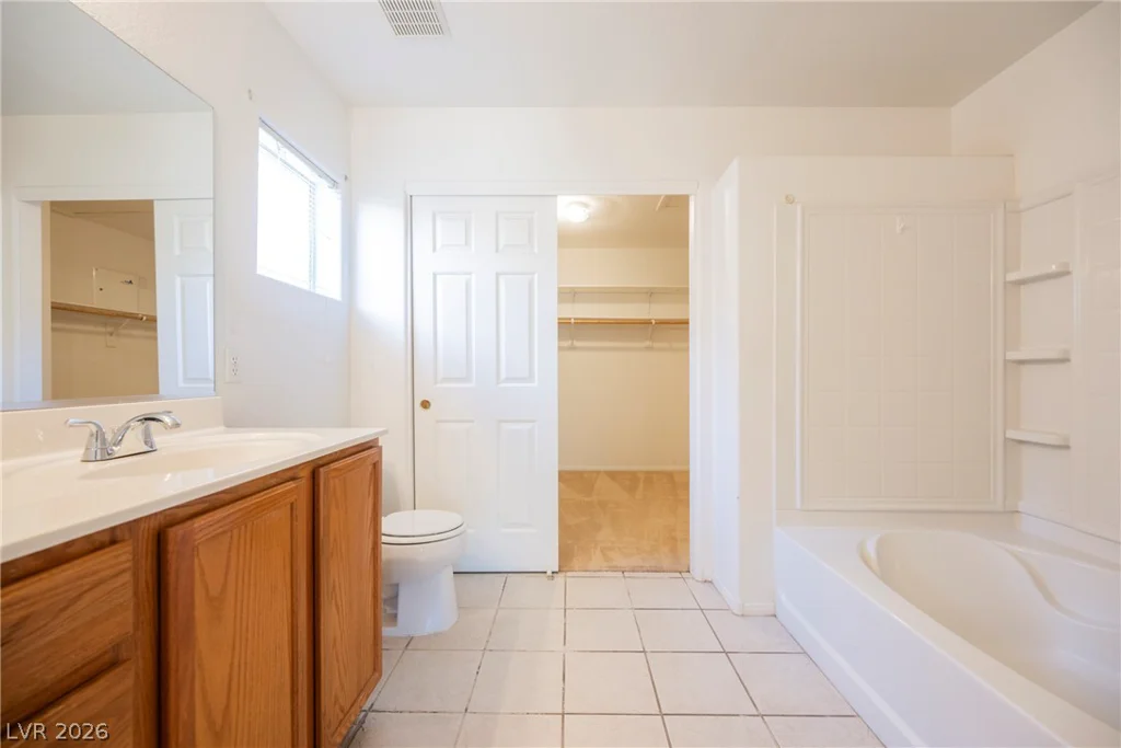 9525 Michelle Falls, Las Vegas, NV 89149