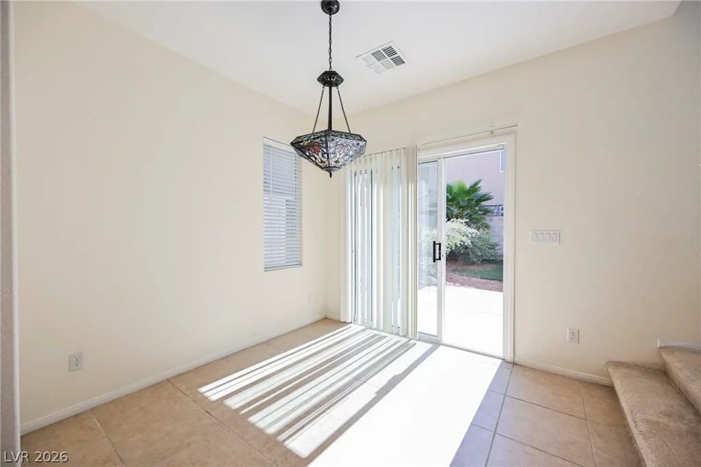 9525 Michelle Falls, Las Vegas, NV 89149