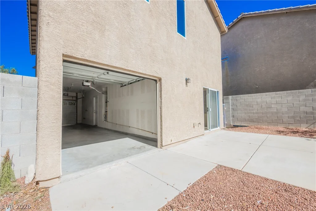 9525 Michelle Falls, Las Vegas, NV 89149