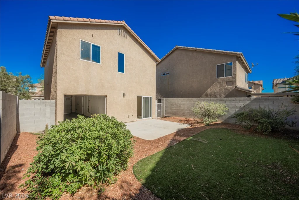 9525 Michelle Falls, Las Vegas, NV 89149
