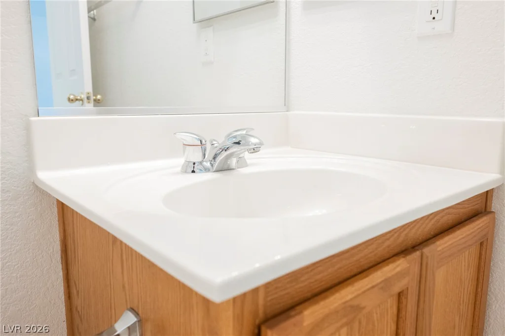 9525 Michelle Falls, Las Vegas, NV 89149