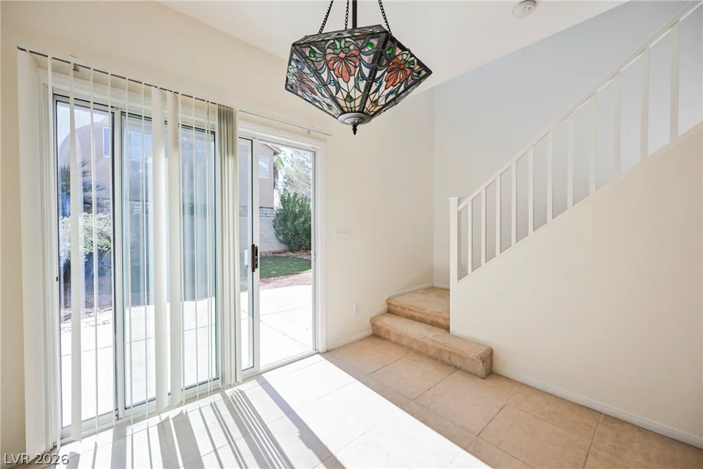 9525 Michelle Falls, Las Vegas, NV 89149