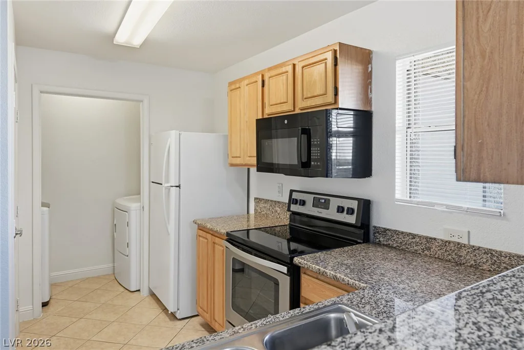 5055 Hacienda, Las Vegas, NV 89118
