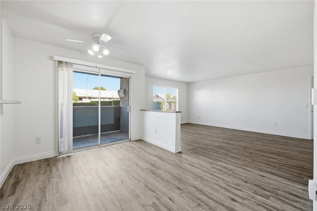 5055 Hacienda, Las Vegas, NV 89118