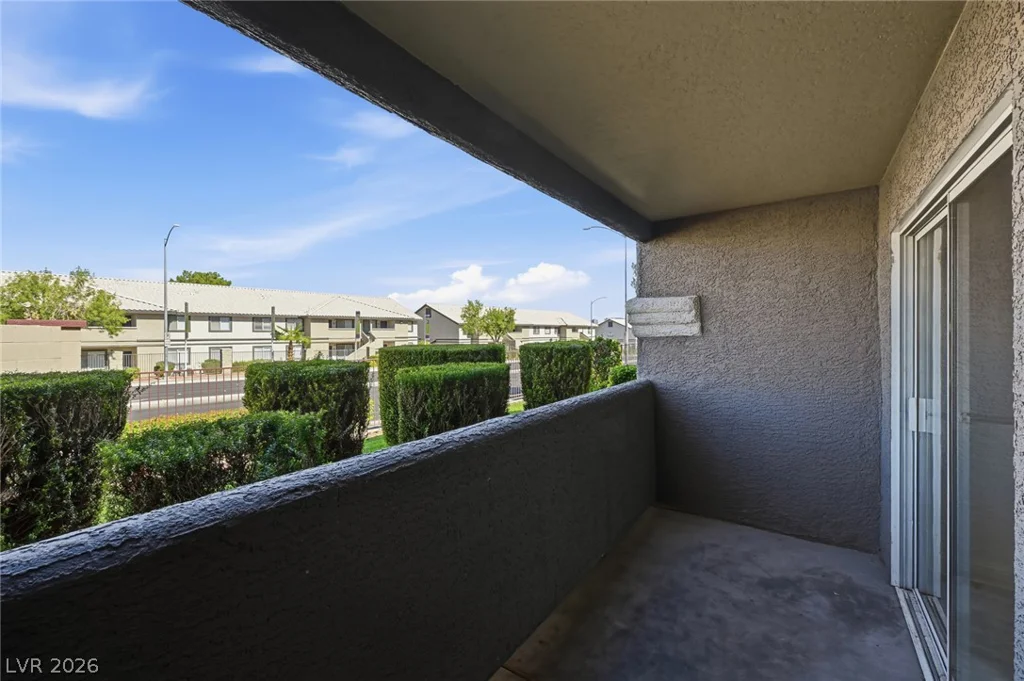 5055 Hacienda, Las Vegas, NV 89118