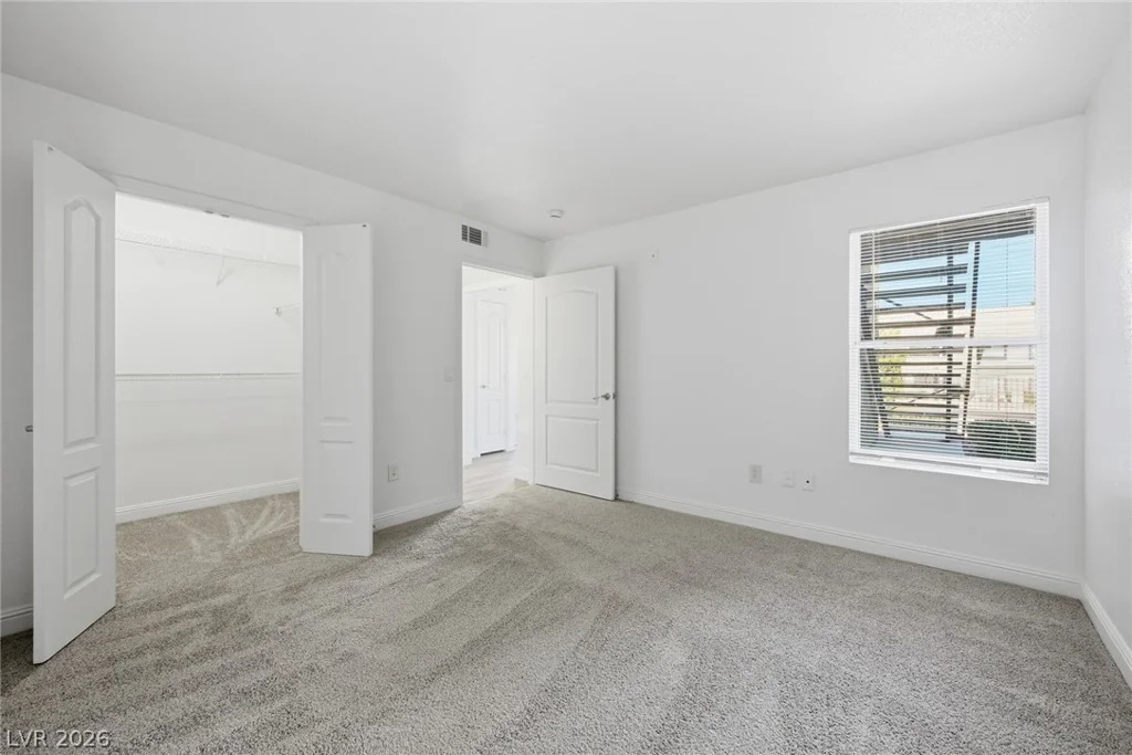 5055 Hacienda, Las Vegas, NV 89118