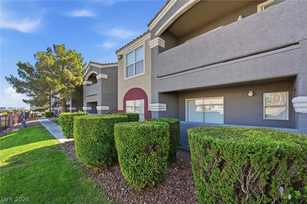5055 Hacienda, Las Vegas, NV 89118