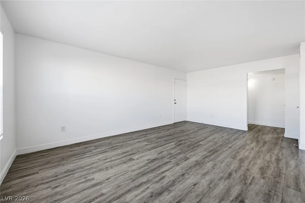 5055 Hacienda, Las Vegas, NV 89118