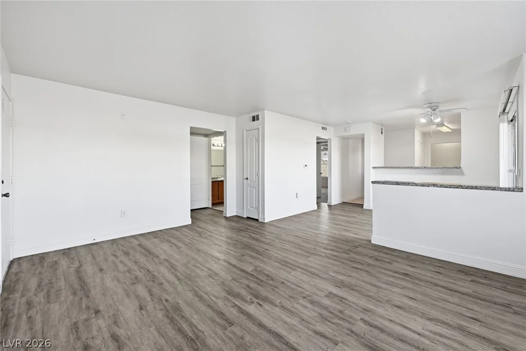 5055 Hacienda, Las Vegas, NV 89118