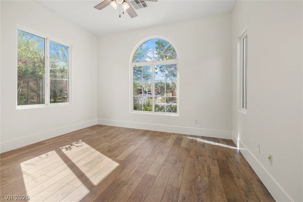 9740 Pan Falls, Las Vegas, NV 89178