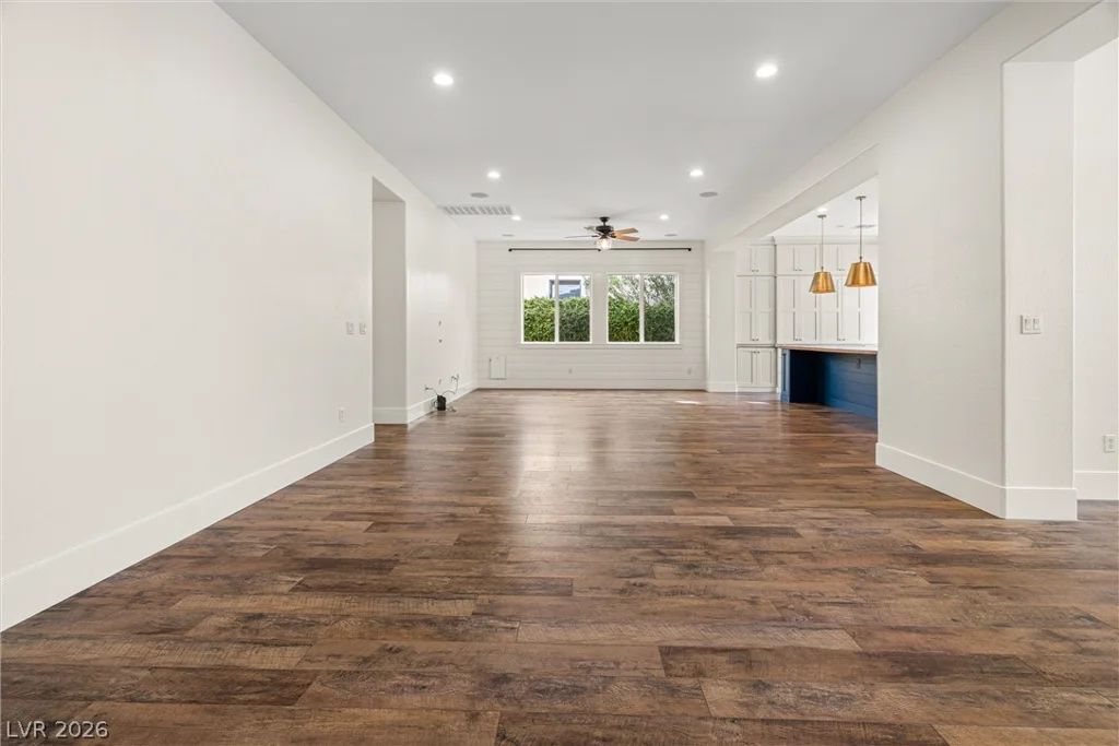 9740 Pan Falls, Las Vegas, NV 89178