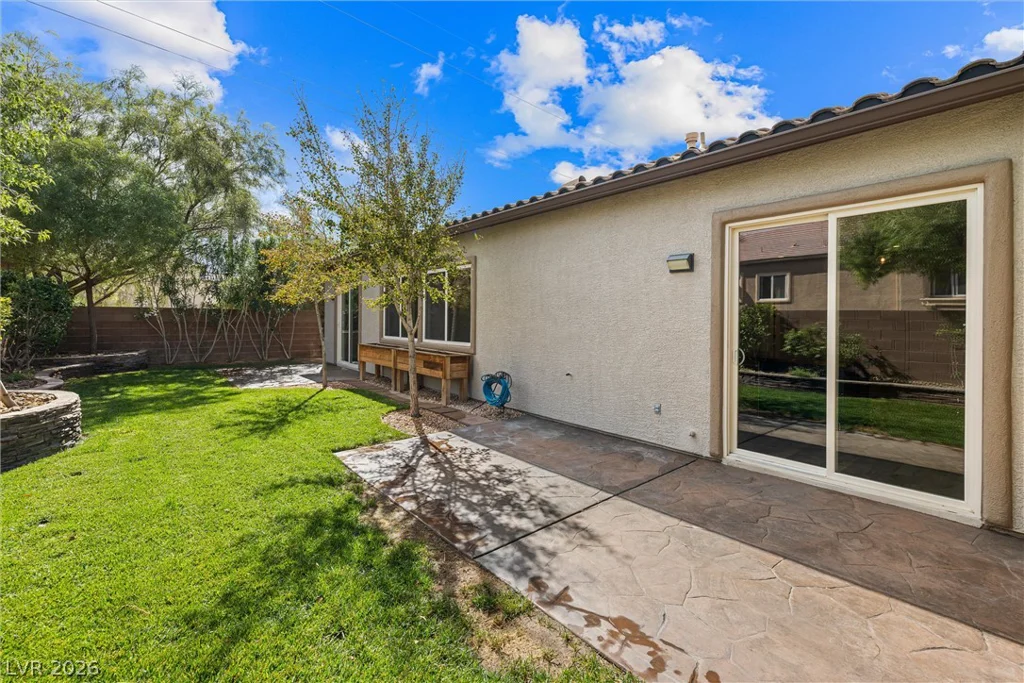 9740 Pan Falls, Las Vegas, NV 89178