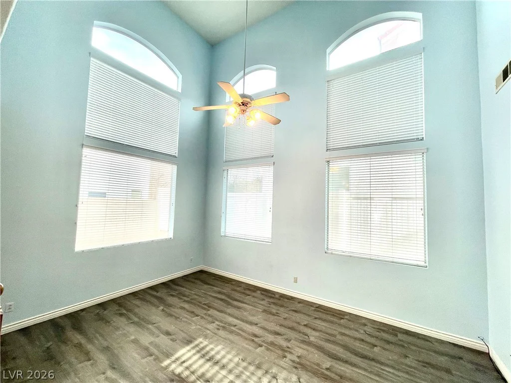 10418 Cherry Brook, Las Vegas, NV 89183