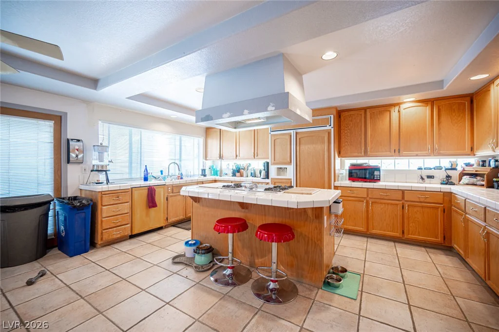 8225 Hidden Crossing, Las Vegas, NV 89129
