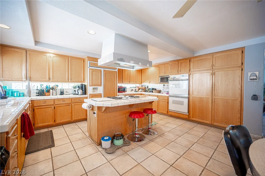 8225 Hidden Crossing, Las Vegas, NV 89129