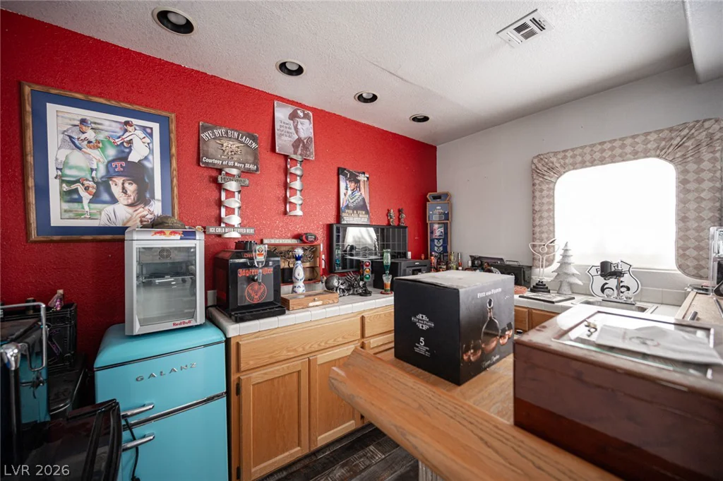 8225 Hidden Crossing, Las Vegas, NV 89129