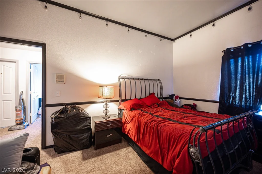 8225 Hidden Crossing, Las Vegas, NV 89129