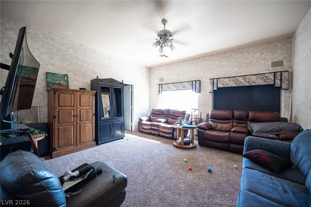 8225 Hidden Crossing, Las Vegas, NV 89129