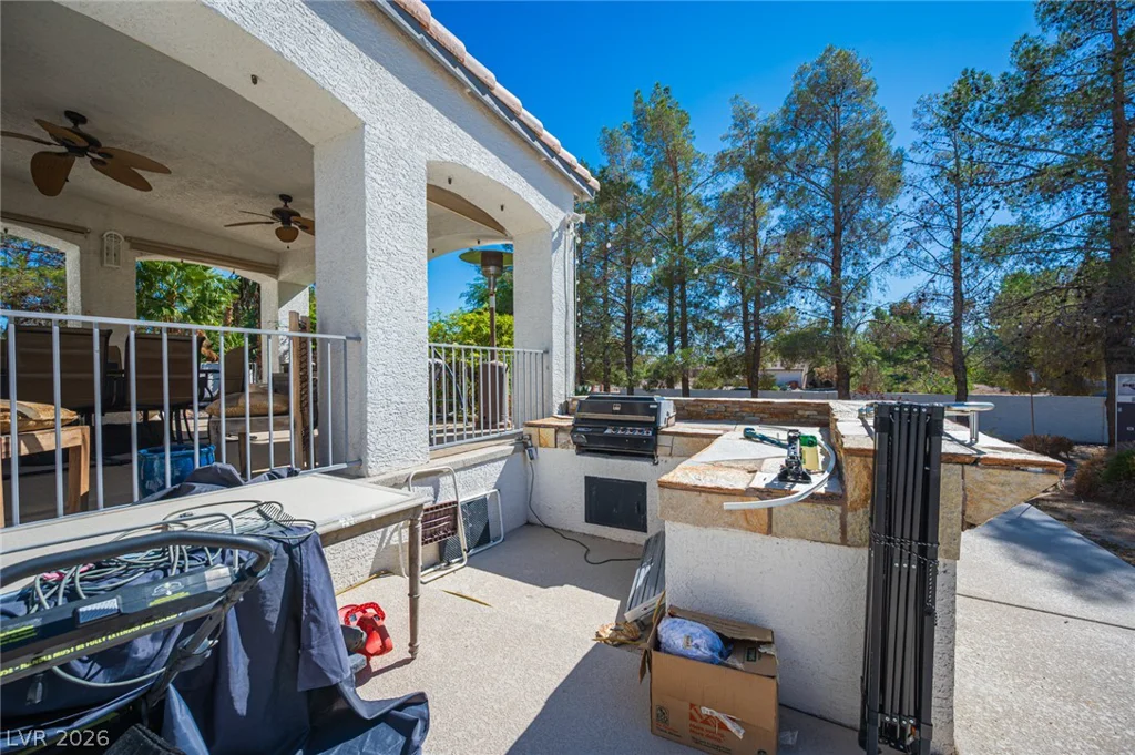 8225 Hidden Crossing, Las Vegas, NV 89129
