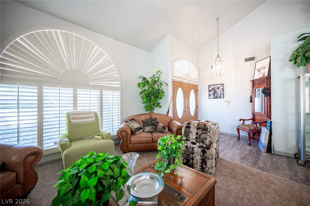 8225 Hidden Crossing, Las Vegas, NV 89129