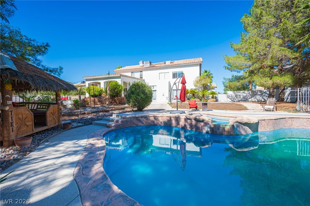 8225 Hidden Crossing, Las Vegas, NV 89129
