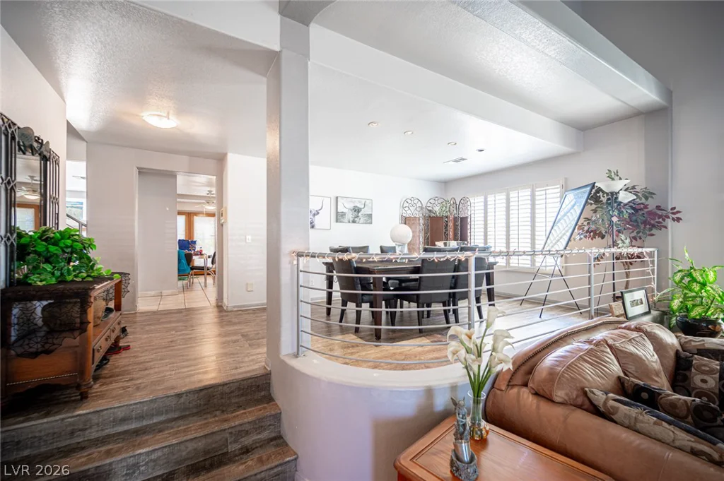8225 Hidden Crossing, Las Vegas, NV 89129