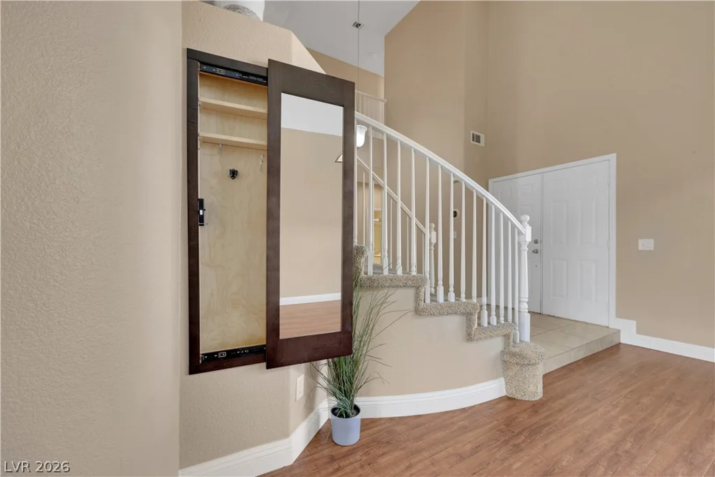 9229 Valador, Las Vegas, NV 89129