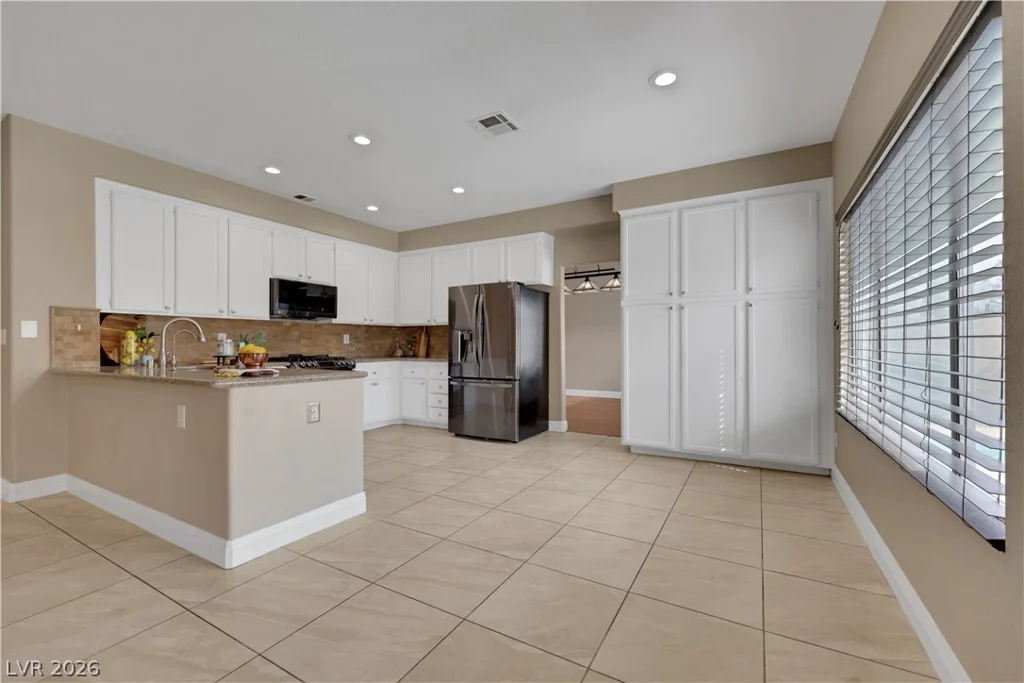 9229 Valador, Las Vegas, NV 89129