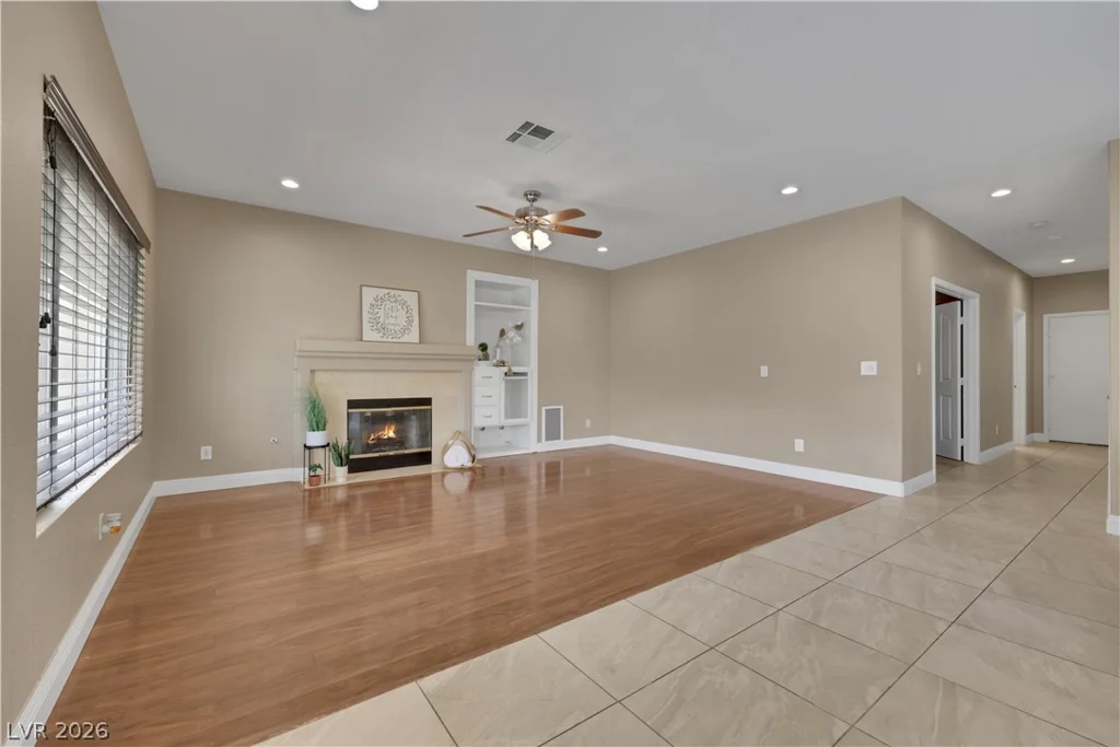 9229 Valador, Las Vegas, NV 89129