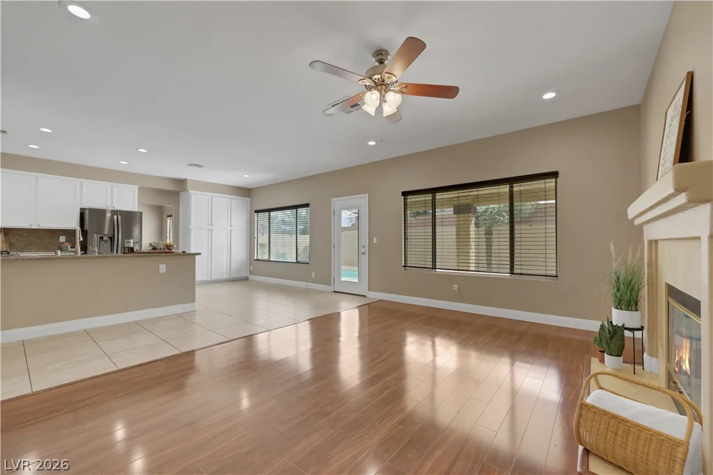 9229 Valador, Las Vegas, NV 89129