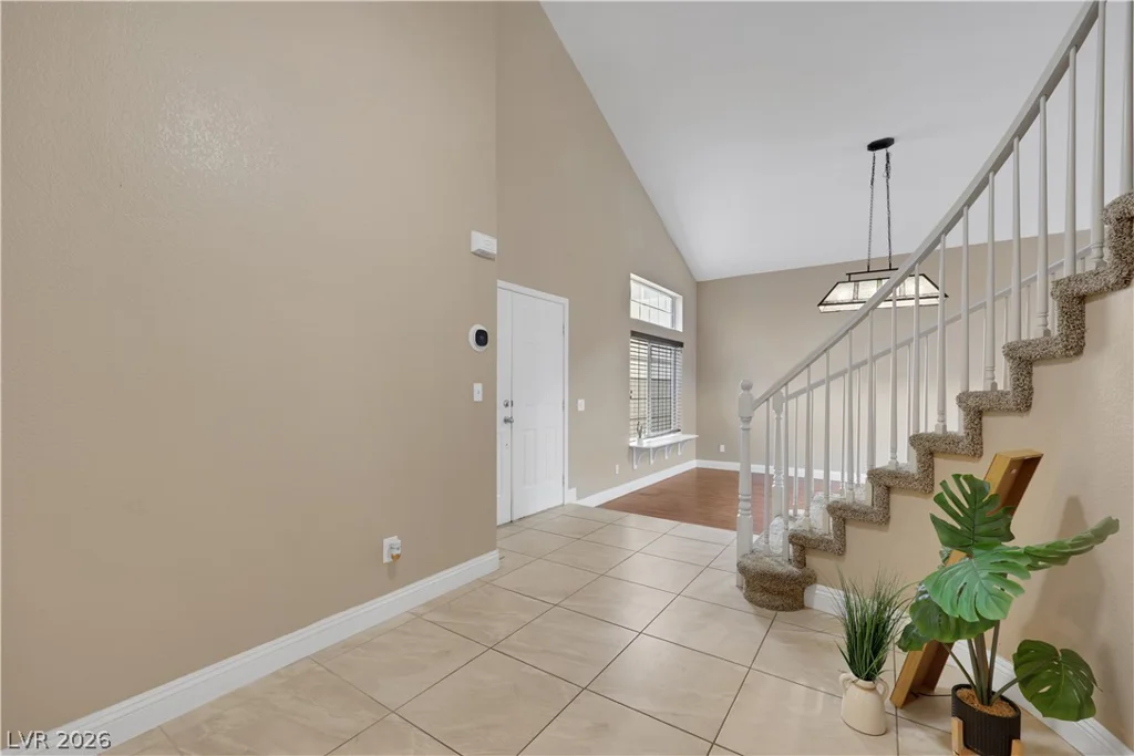 9229 Valador, Las Vegas, NV 89129