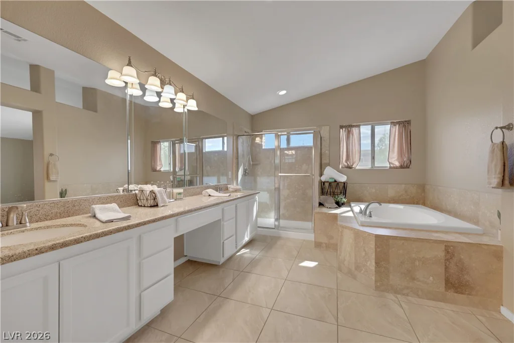 9229 Valador, Las Vegas, NV 89129