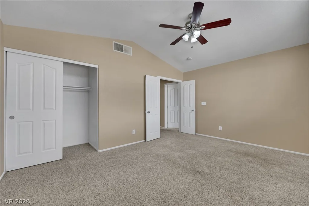 9229 Valador, Las Vegas, NV 89129