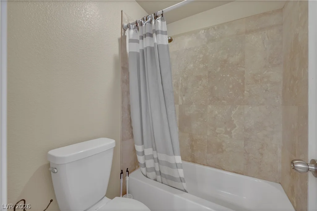9229 Valador, Las Vegas, NV 89129