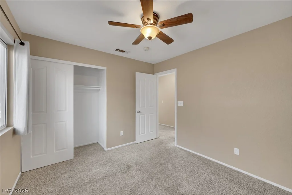 9229 Valador, Las Vegas, NV 89129