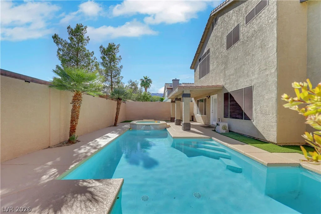 9229 Valador, Las Vegas, NV 89129