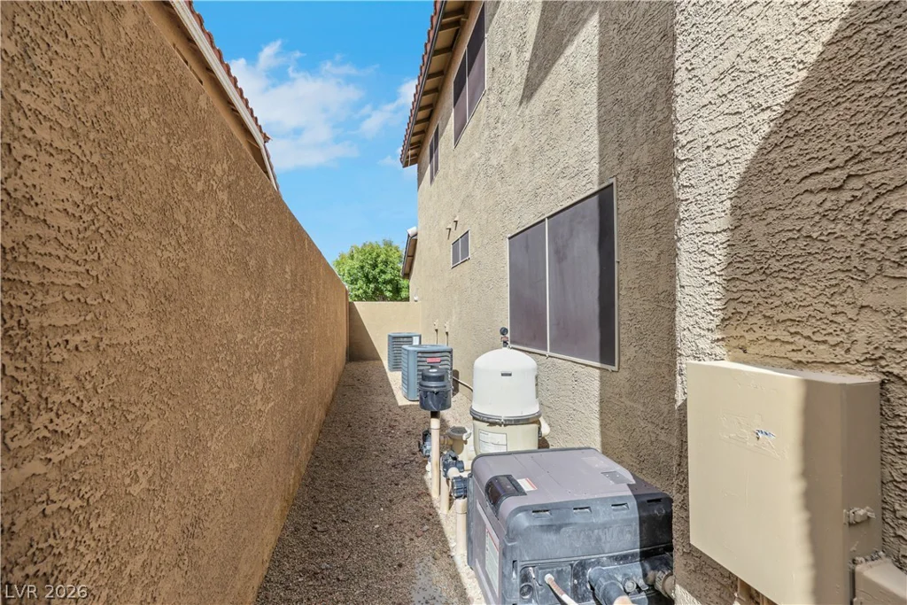 9229 Valador, Las Vegas, NV 89129