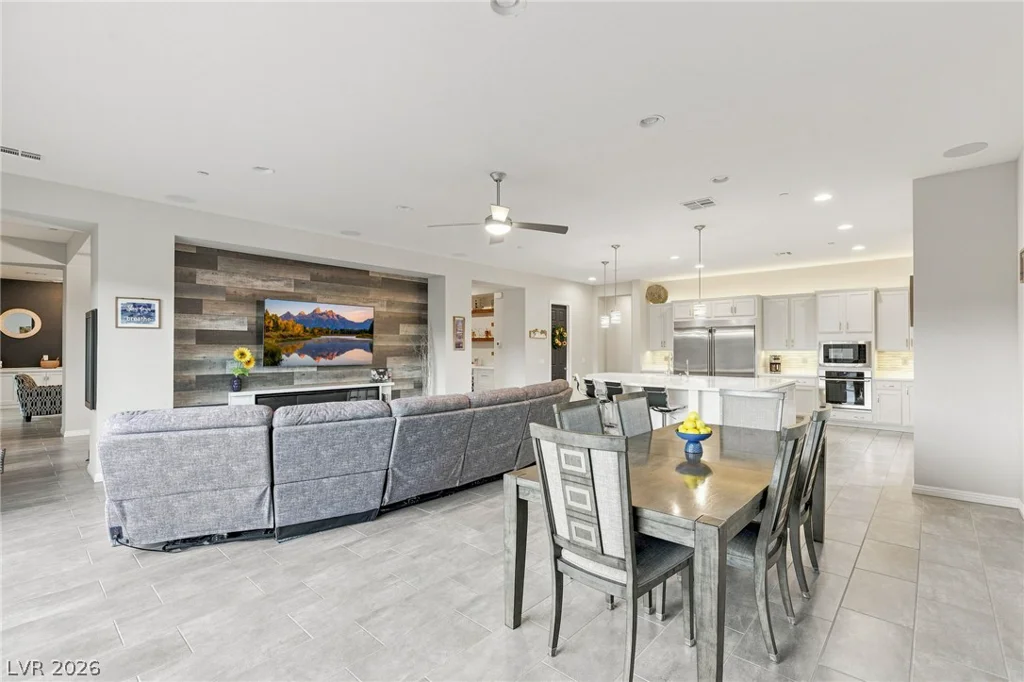 6125 Pebble Glen, Las Vegas, NV 89149