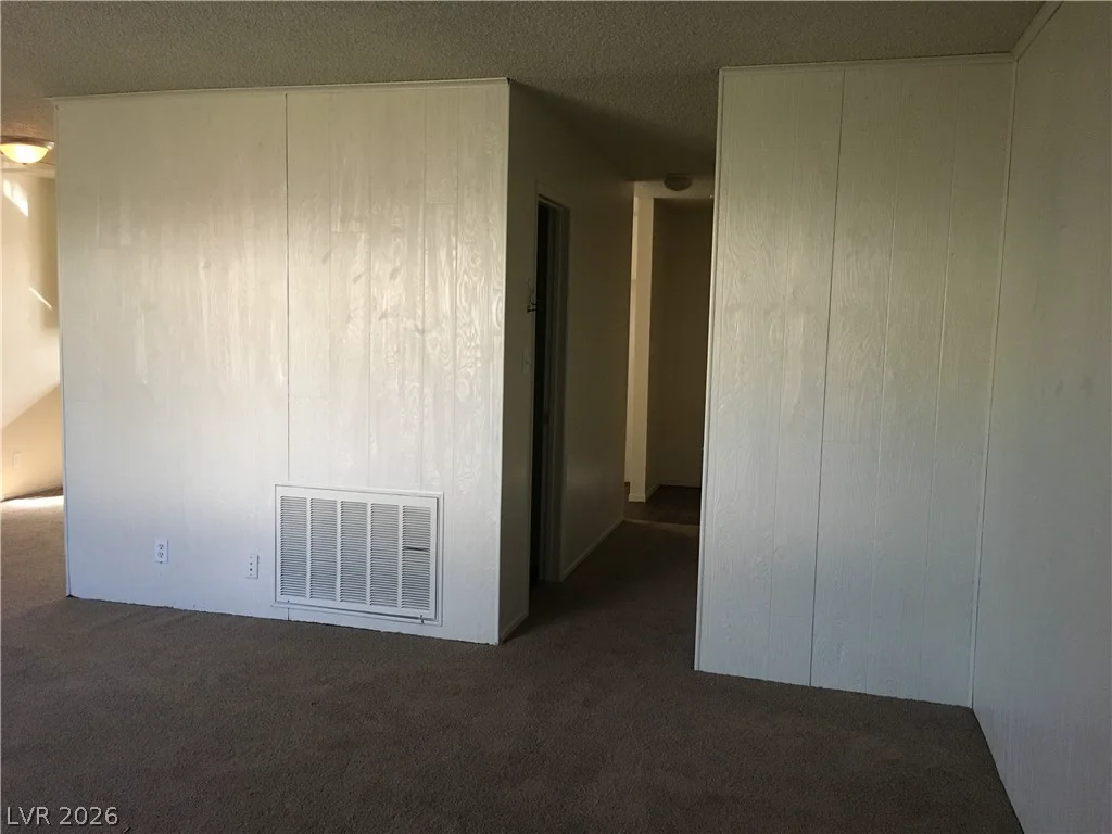 146 Greenbriar Townhouse, Las Vegas, NV 89121