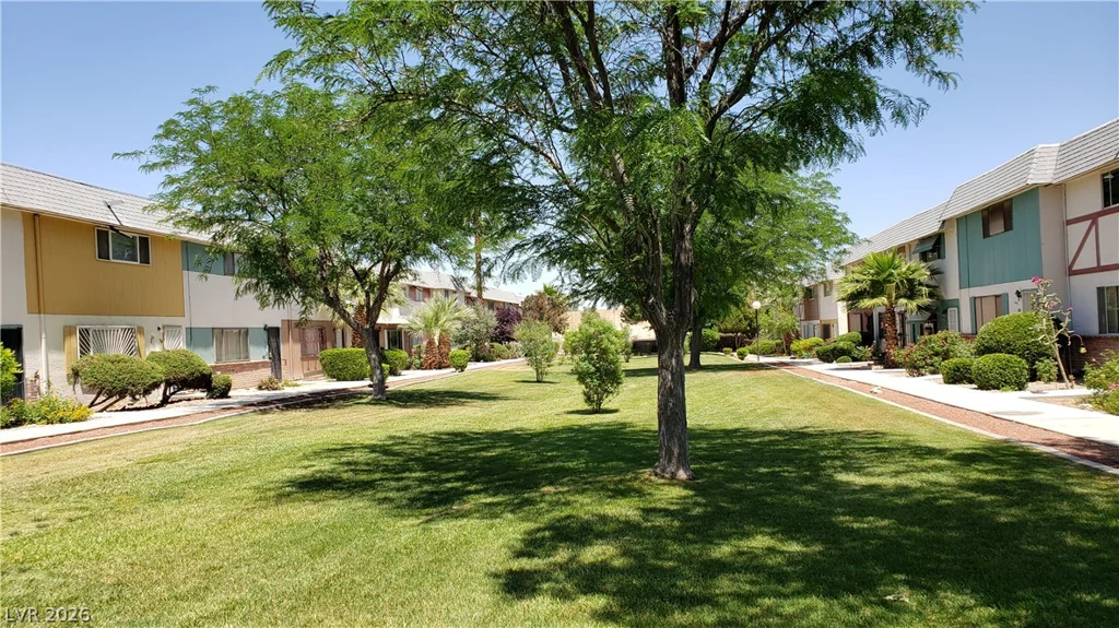 146 Greenbriar Townhouse, Las Vegas, NV 89121