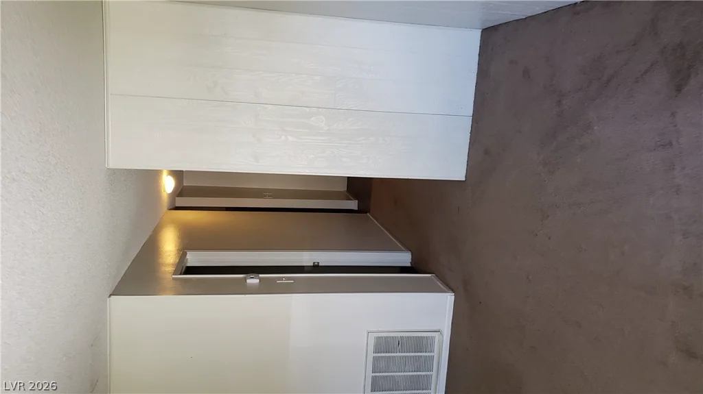 146 Greenbriar Townhouse, Las Vegas, NV 89121