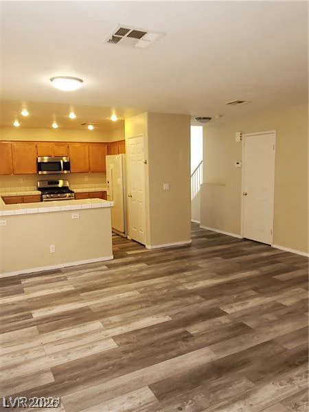 3613 Mountain Crest, Las Vegas, NV 89129