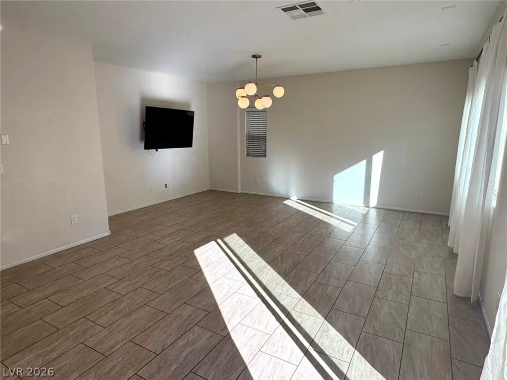 8364 Spanish Creek, Las Vegas, NV 89113