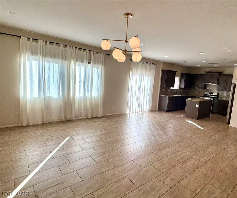 8364 Spanish Creek, Las Vegas, NV 89113