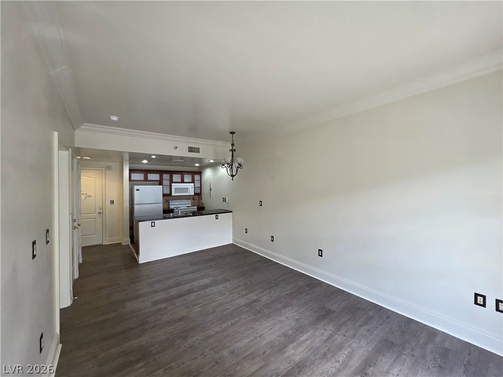 30 Strada Di Villaggio, Henderson, NV 89011