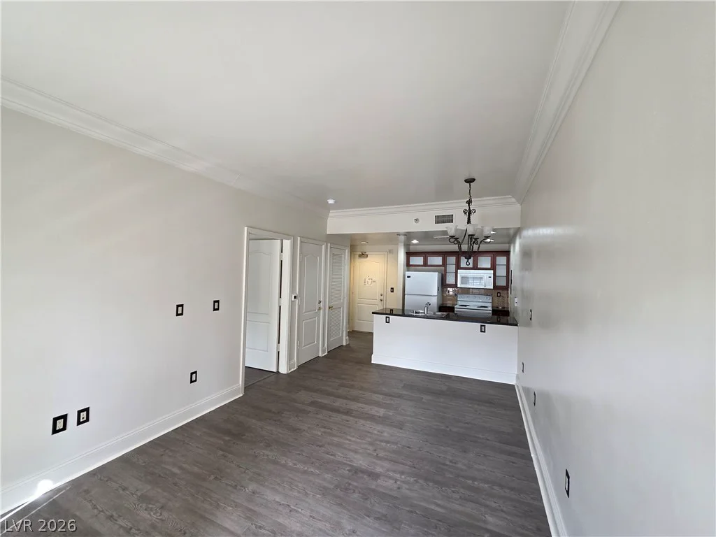30 Strada Di Villaggio, Henderson, NV 89011