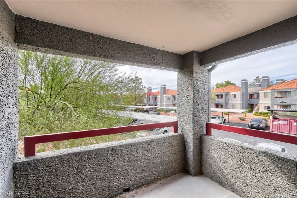 8600 CHARLESTON BL, Las Vegas, NV 89145