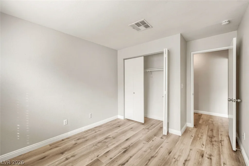 8600 CHARLESTON BL, Las Vegas, NV 89145